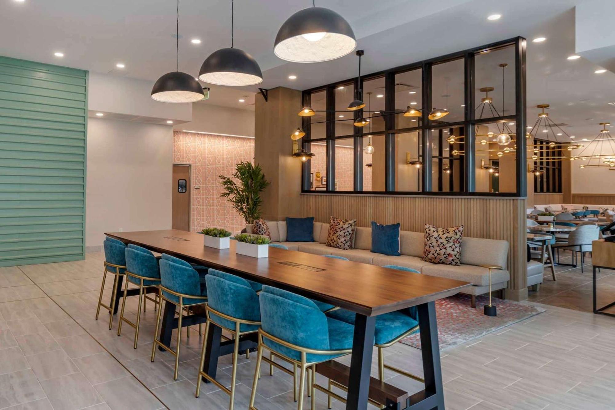 Cambria Hotel Columbia Downtown The Vista エクステリア 写真